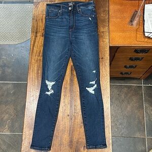 Abercrombie & Fitch Simone High Rise Super Skinny Jeans size 25 / 0